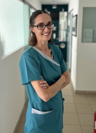 collaboratrice-aigues-mortes-laure